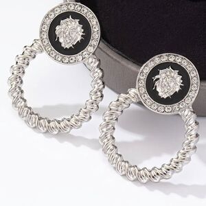 Elegant Silver Lion Earrings
